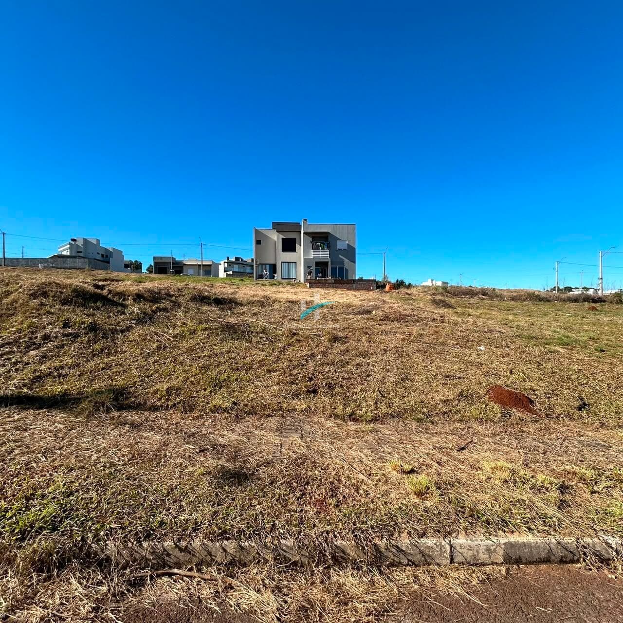 Terreno no Morada da Pátria