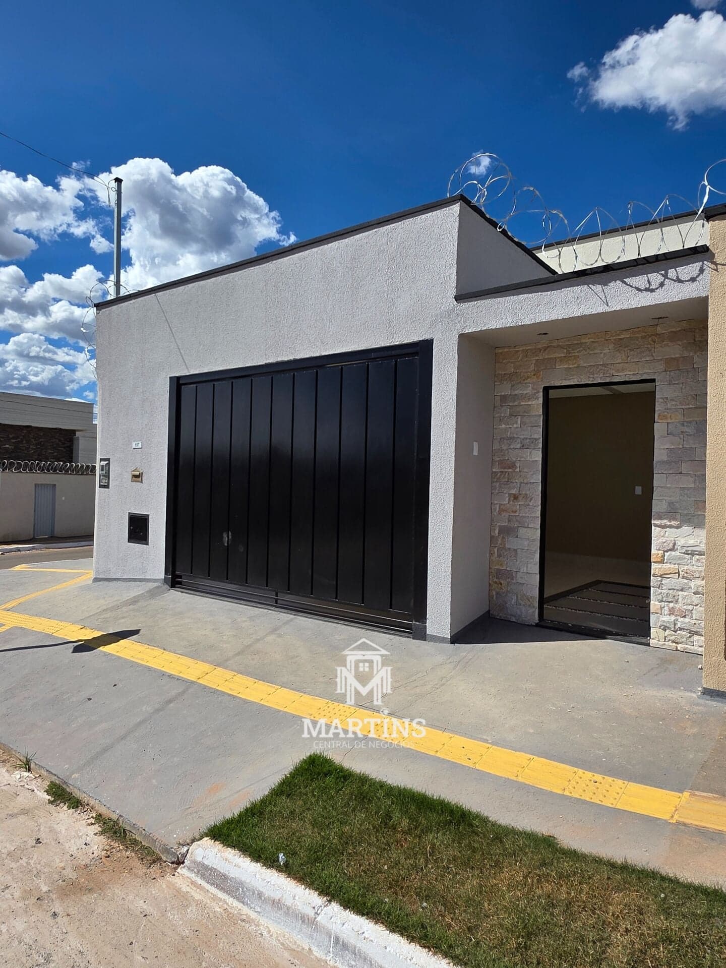 Casa em Senador Canedo - Bairro das Indústrias
