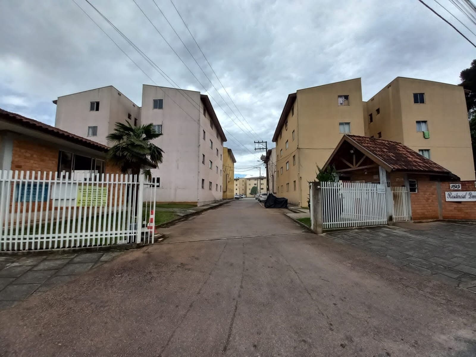 Apartamento em Bom Jesus, Campo Largo/PR