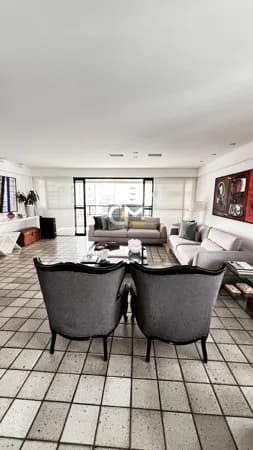 Apartamento em Recife - Casa Amarela