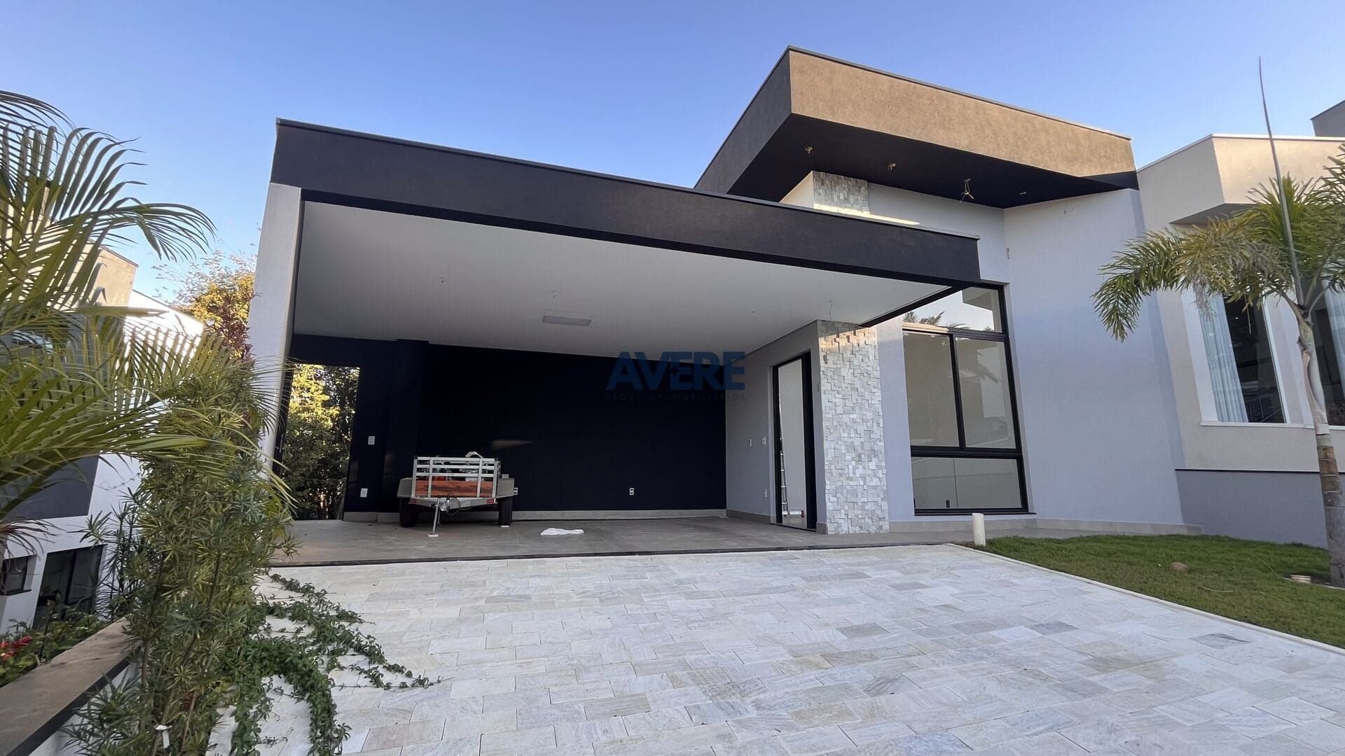 Casa a venda no Condomínio Porto do Sol