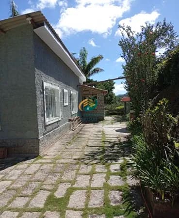 Casa Linear para Venda em Campo do Coelho Nova Friburgo-RJ