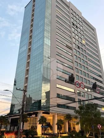 Sala Comercial / Loja para Locação no Helbor Offices I Centro - Joinville/SC