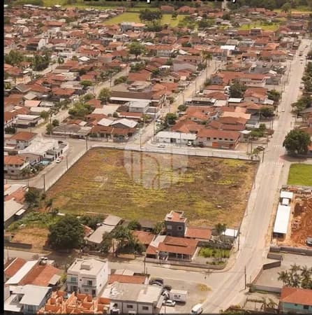 Terreno I Área estratégica com 8.478 m² à venda em Joinville por R$ 4.280.000,00