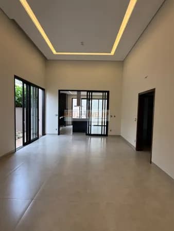 Casa de Condomínio em Ribeirão Preto - Vila do Golf