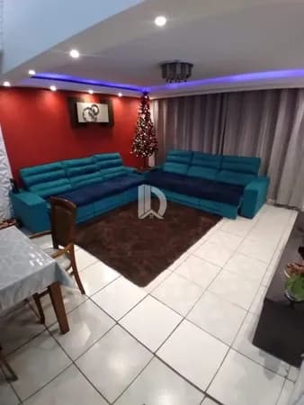 Sobrado em Sorocaba - Jardim Topázio