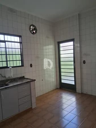 Sobrado em Sorocaba - Vila Santana
