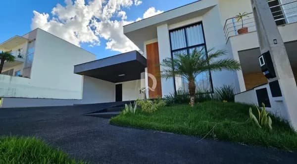 Casa de Condomínio em Sorocaba - Jardim Via Reggio