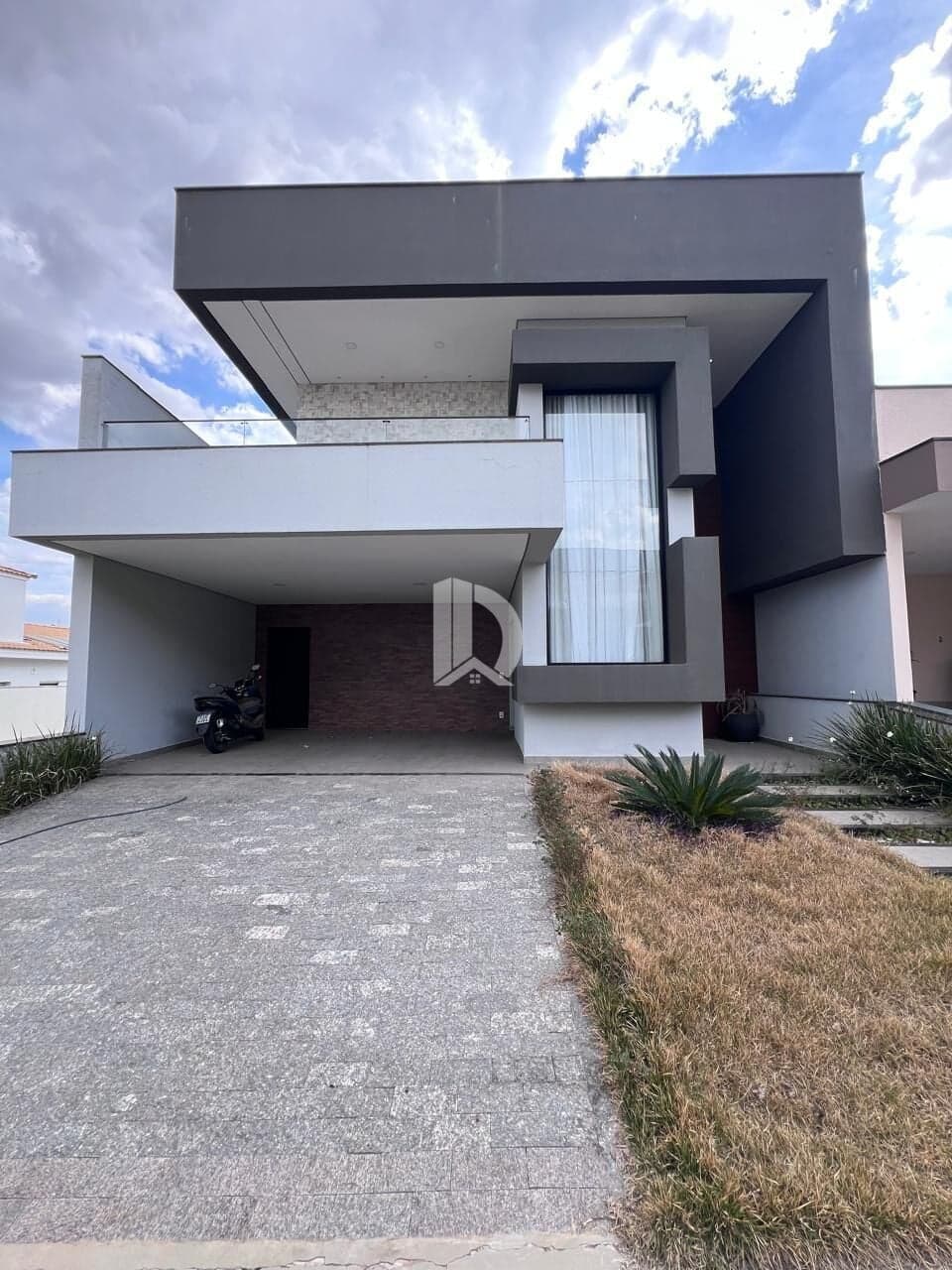 Casa de Condomínio em Sorocaba - Jardim do Paço
