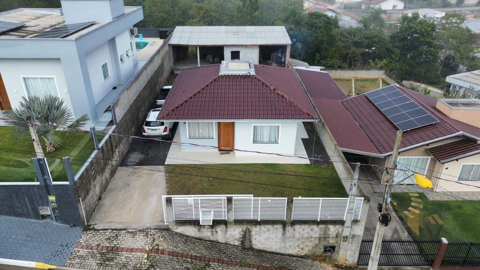 CASA À VENDA EM AGRONÔMICA – LOTEAMENTO BELO HORIZONTE