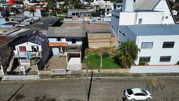 VENDE-SE CASA DE ALVENARIA – BAIRRO CANOAS