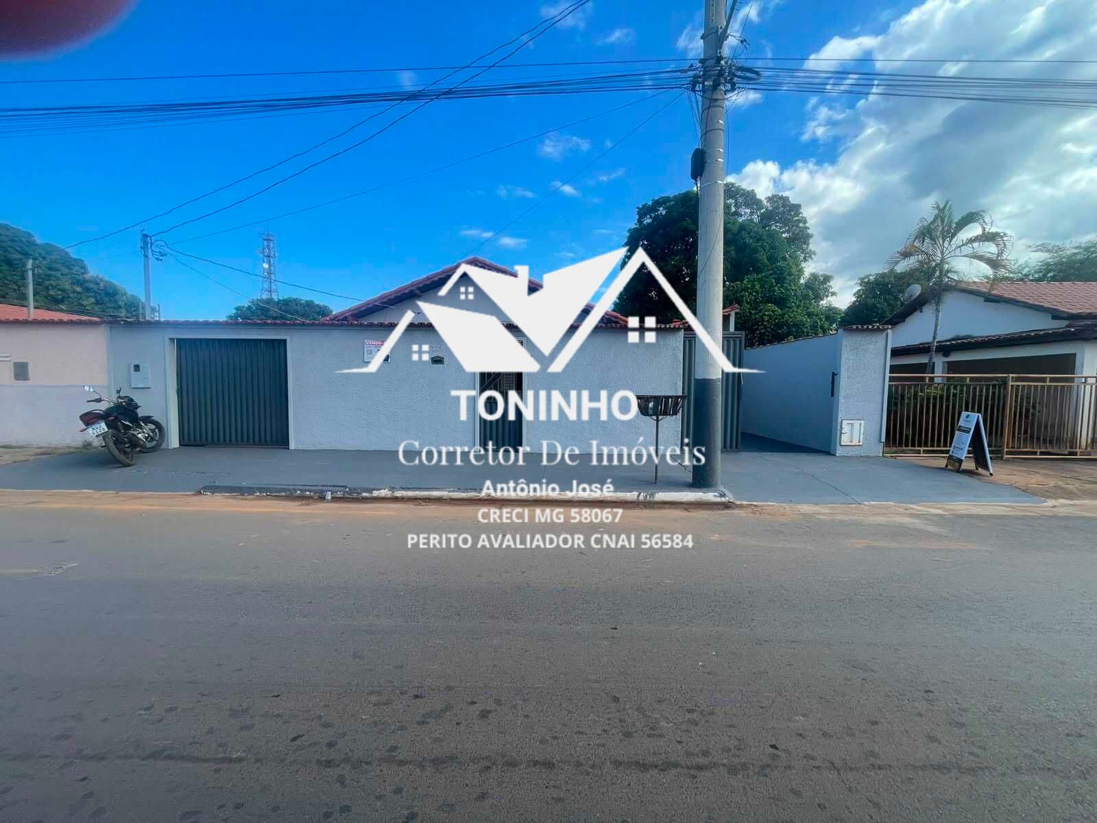 Casa em Centro, Lagoa Grande/MG