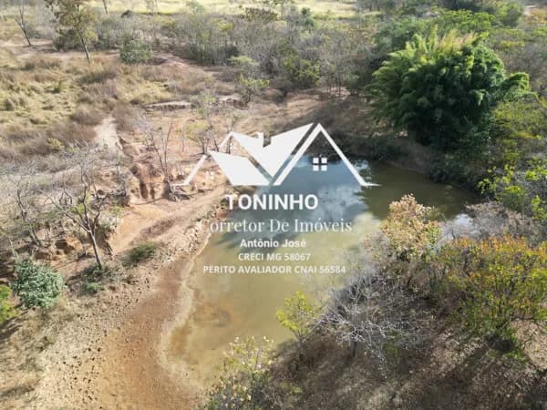 Fazenda/Sítios/Chácaras em Lagoa Grande - ZONA RURAL