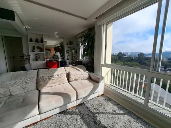 Apartamento 3d com Churrasqueira e vaga coberta, na Avenida Ipiranga