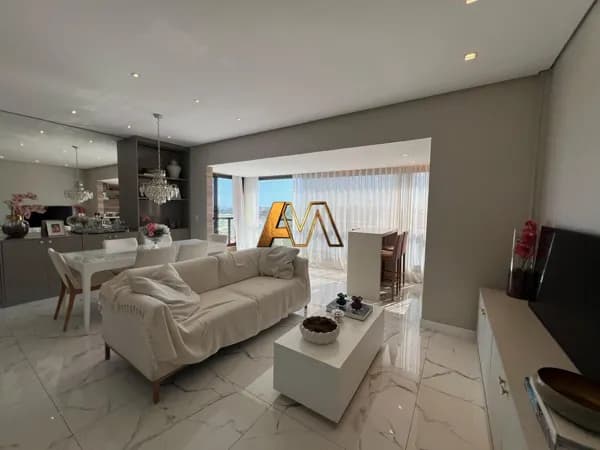 APTO 3/4 COM GABINETE NA PARALELA
