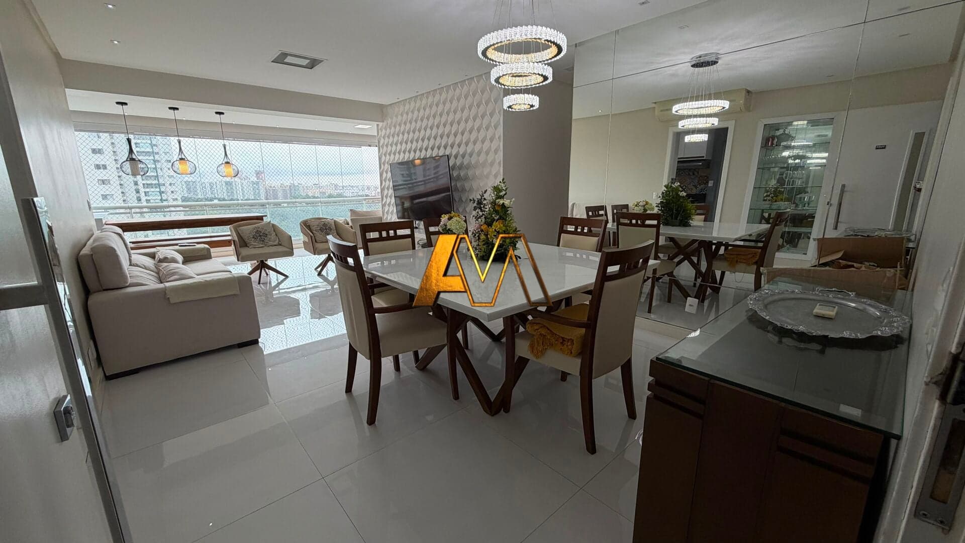 APTO 3 SUITES COM HOME OFFICE NO GREENVILLE