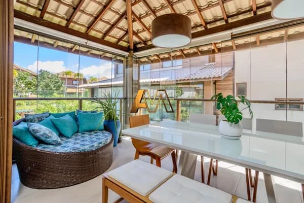 APTO DUPLEX 3 SUITES PROXIMO A PRAIA EM ITACIMIRIM