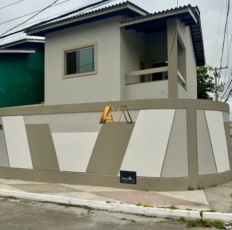 CASA SOLTA 3 SUITES EM IPITANGA