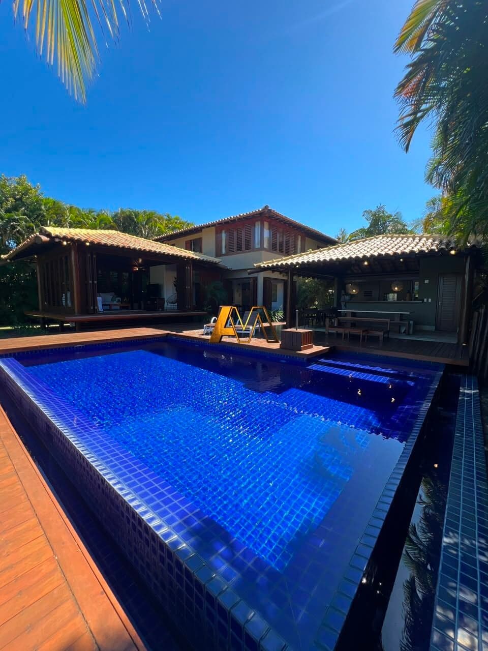 CASA 4 SUITES COM PISCINA EM COSTA DO SAUIPE
