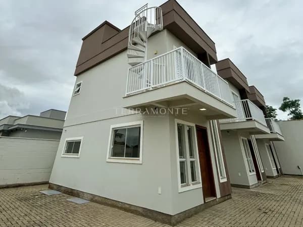 Casa com 2 dormitórios à venda por R$ 320.000,00 - Praia Redonda - Tubarão/SC
