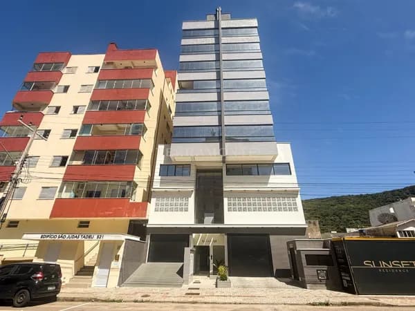 Mar Grosso Laguna: apto 3 dormitórios no Residencial Lacria