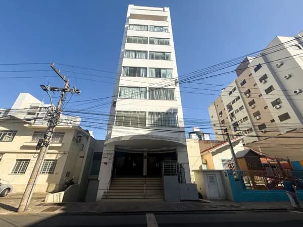 Apartamento 101m² no Centro de Tubarão, 3 quartos e suíte