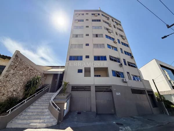 Apartamento amplo 3 quartos no centro por R$ 599 mil
