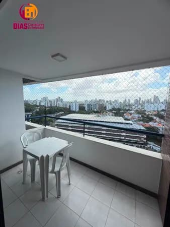 Alugo amplo Apartamento com 54m2 com varada, sala, 1/4, 01 vaga de garagem, infraestrutura- Itaigara - SSA/BA.
