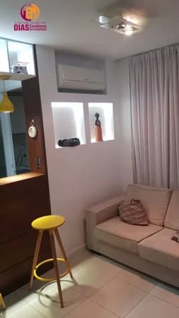 Alugo lindo Apartamento Studio com 46m2 no Mandarim mobiliado e decorado, 1/4, suíte, varanda, 1 vaga coberta- infraestrutura- Caminho das árvores - Salvador/BA.