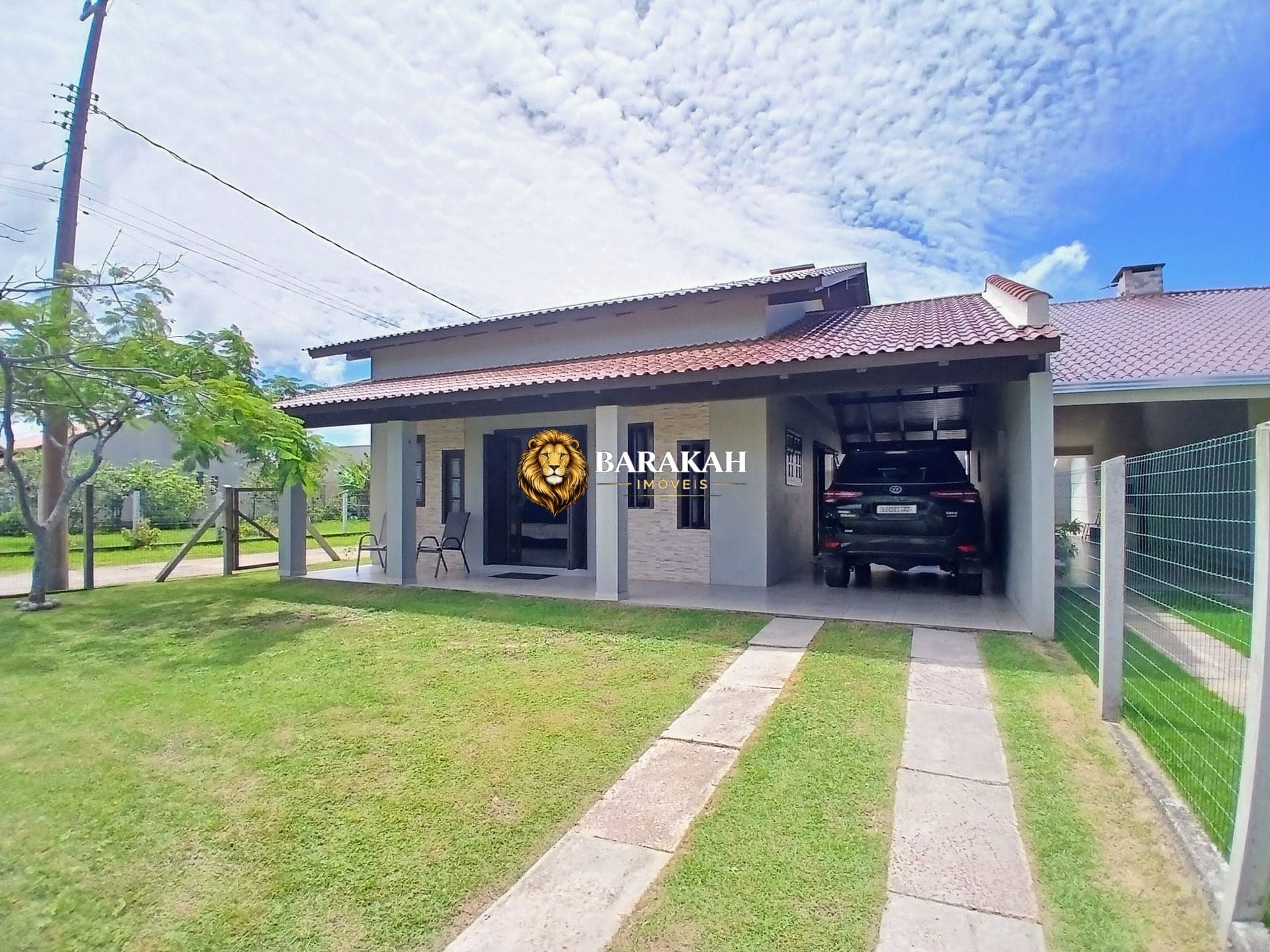 Casa à venda no bairro Paraíso - Torres/RS
