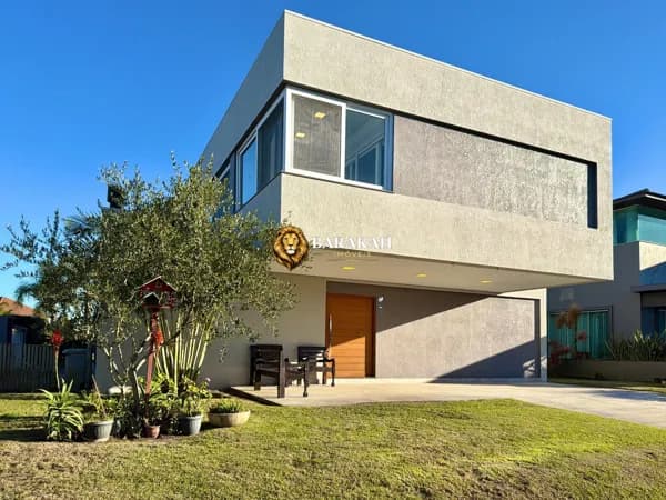 Casa à venda em Xangri-Lá/RS