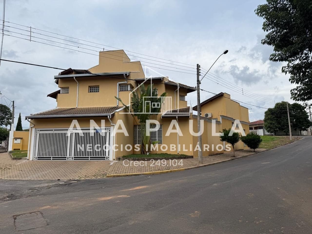 Sobrado em Elias Fausto - Jardim Nova Elias Fausto