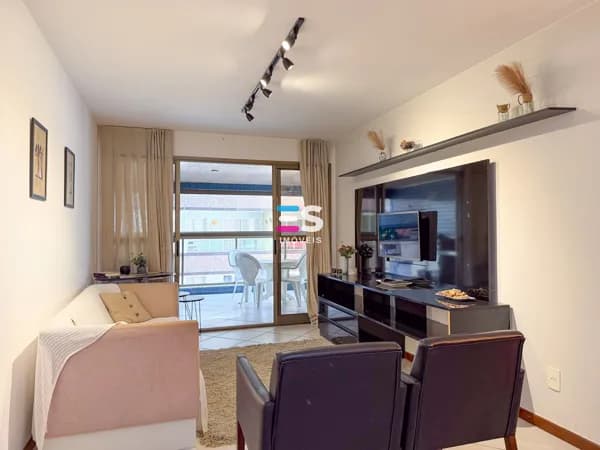 Apartamento no Centro de Guarapari com 3 quartos sendo 2 suítes e duas vagas de garagem
