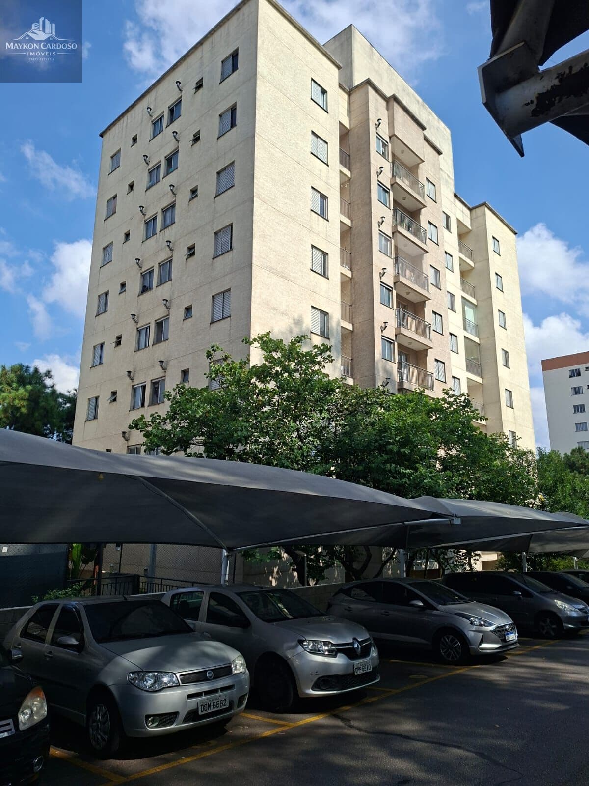APARTAMENTO À VENDA – CONDOMÍNIO FLORIZA