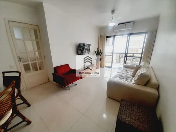 Apartamento Reformado em Pitangueiras - 3 Dormitórios sendo 1 Suíte