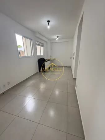 Apartamento à venda com 2 dormitórios no Chácaras Assay em Hortolândia-SP