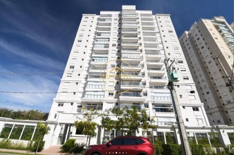 Apartamento à venda com 2 dormitórios no Taquaral em Campinas-SP