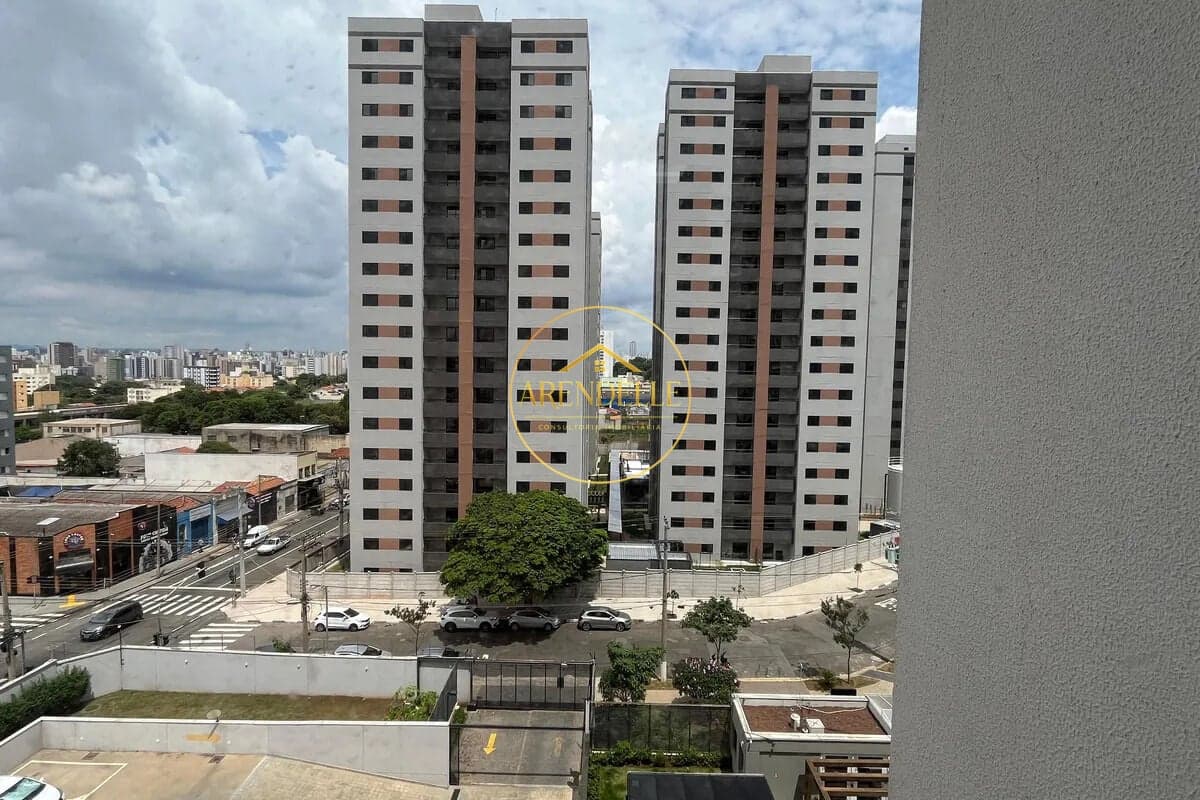 Apartamento à venda com 2 dormitórios e suíte no Bonfim em Campinas-SP