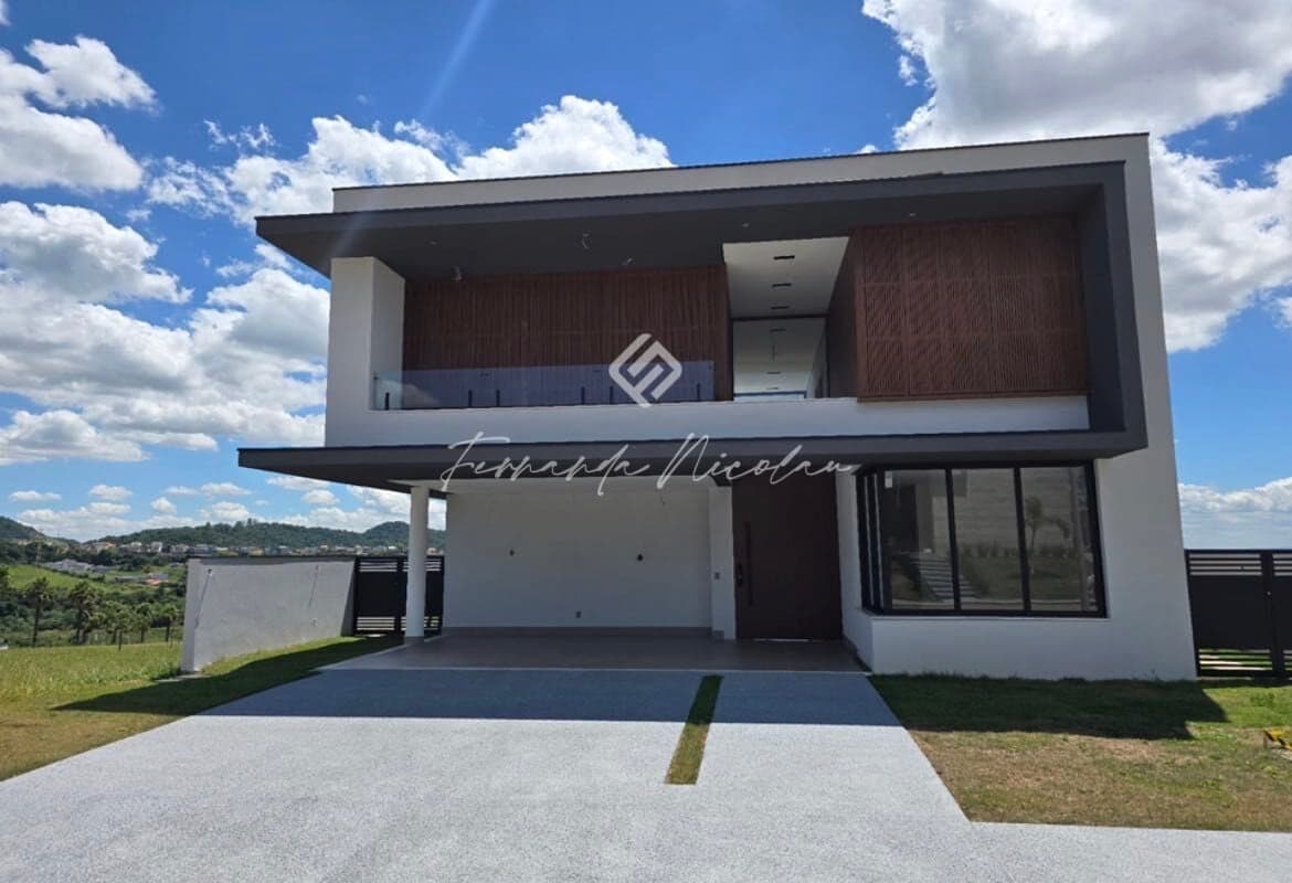 Casa no Condomínio Alphaville Jundiaí com 4 dormitórios