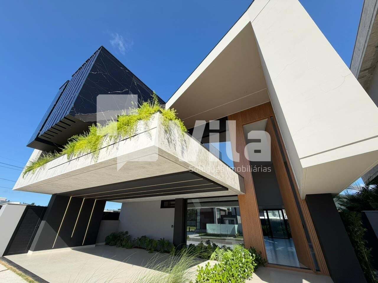 Casa em Camboriú - Santa Regina