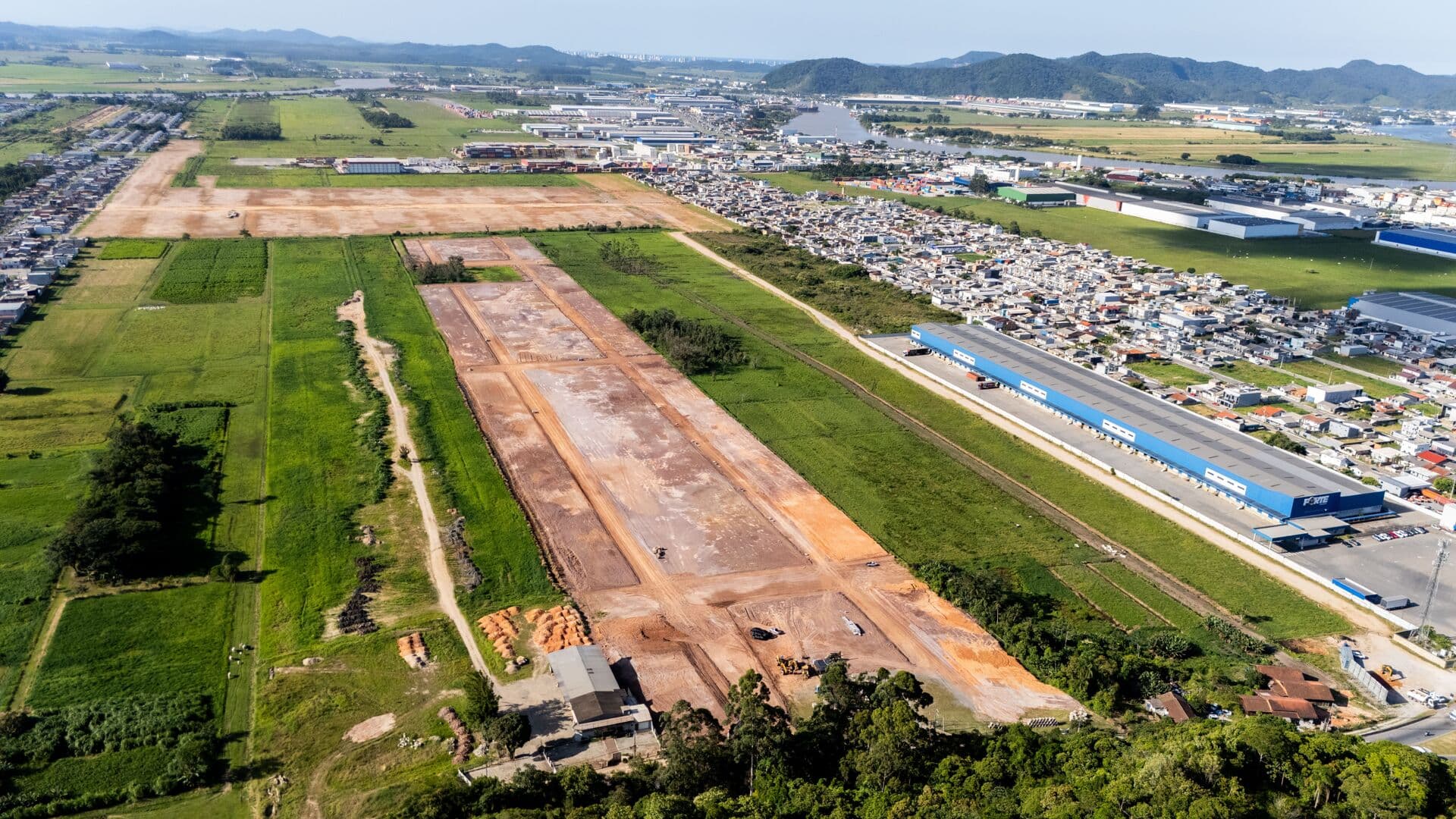 Lote/Terreno em Itajaí - Espinheiros