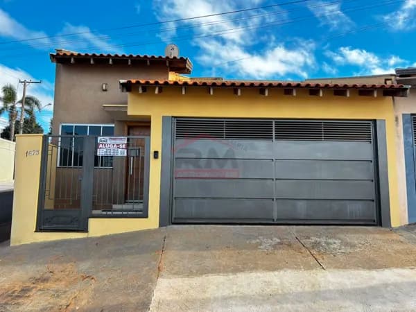 Casa em Santa Cruz do Rio Pardo - Chacara Peixe
