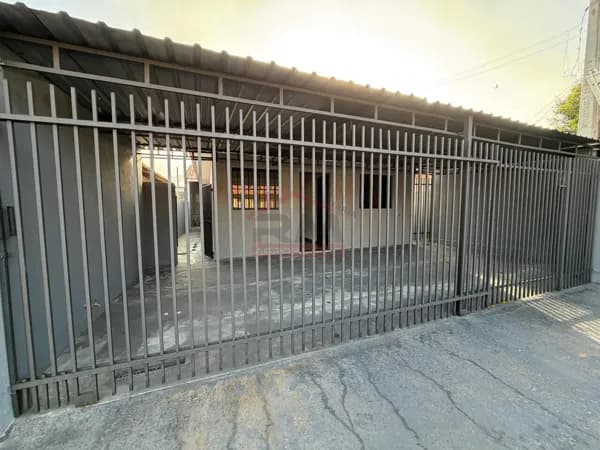 Casa em Santa Cruz do Rio Pardo - Conjunto Habitacional João Batista Piccin
