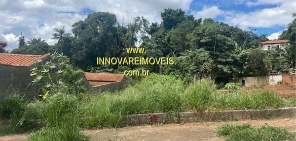Lote/Terreno em Poços de Caldas - Chácara São Francisco