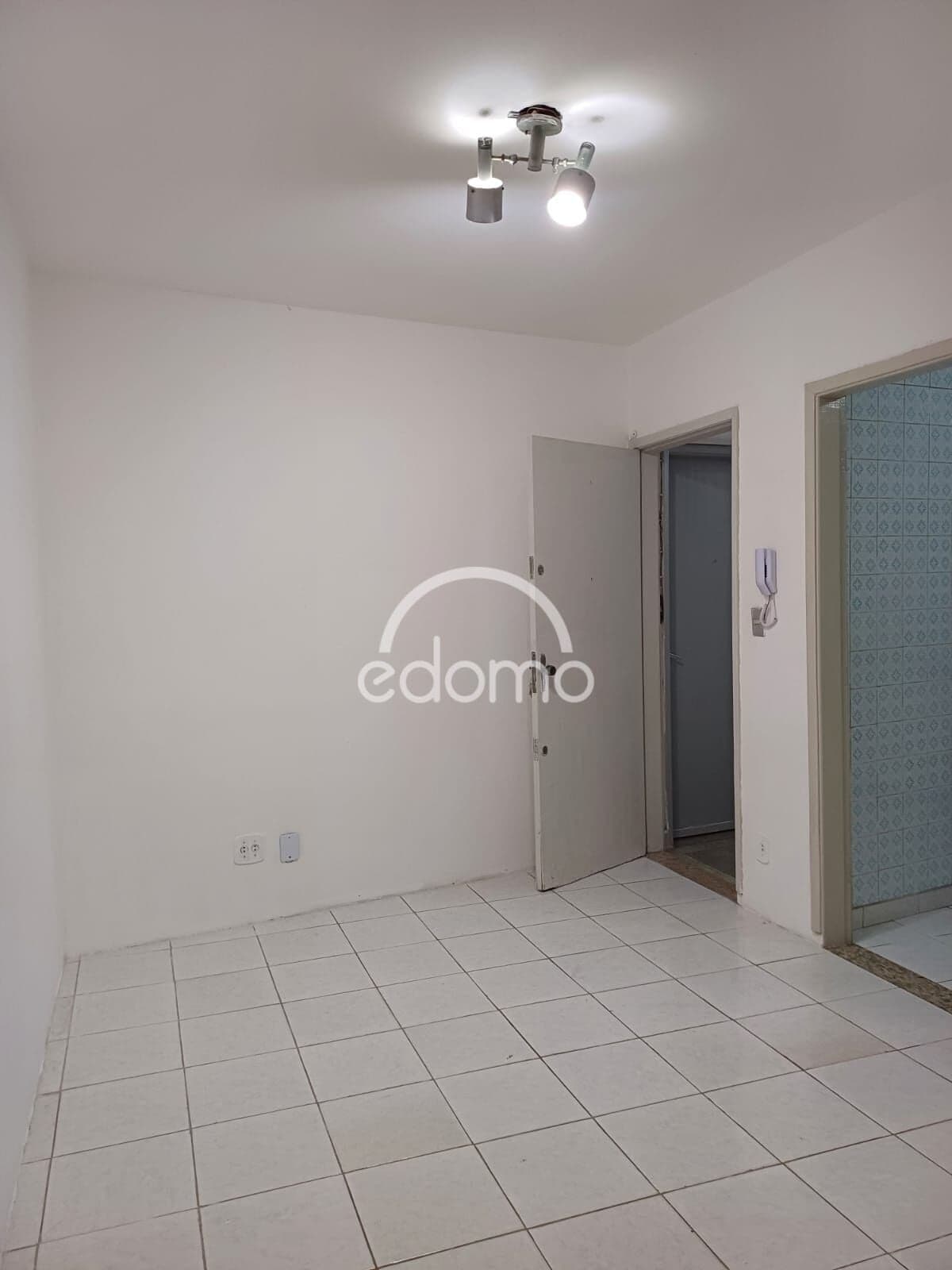 ALUGA-SE APARTAMENTO NO TATUAPÉ - EXCELENTE OPORTUNIDADE