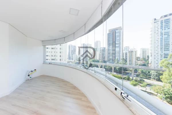 Apartamento campo belo reformado andar alto