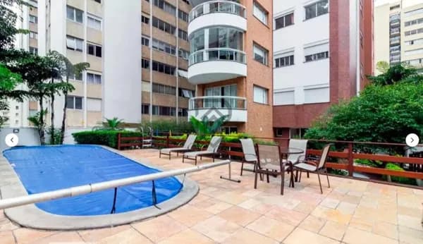 Apartamento em São Paulo - Itaim Bibi