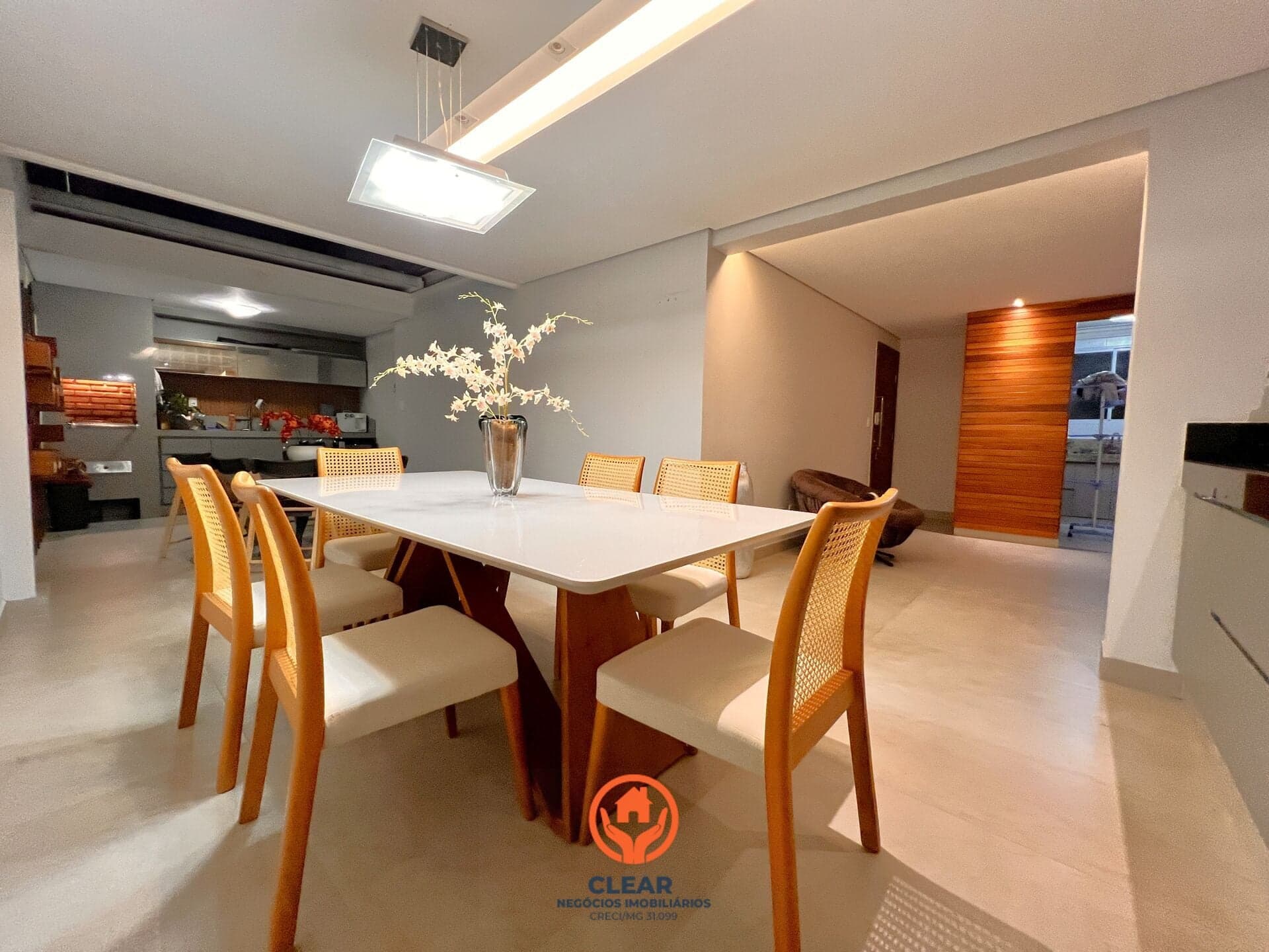 Área Privativa à Venda no Bairro Castelo BH | 3 Quartos | 116m² | 2 Vagas | Elevador