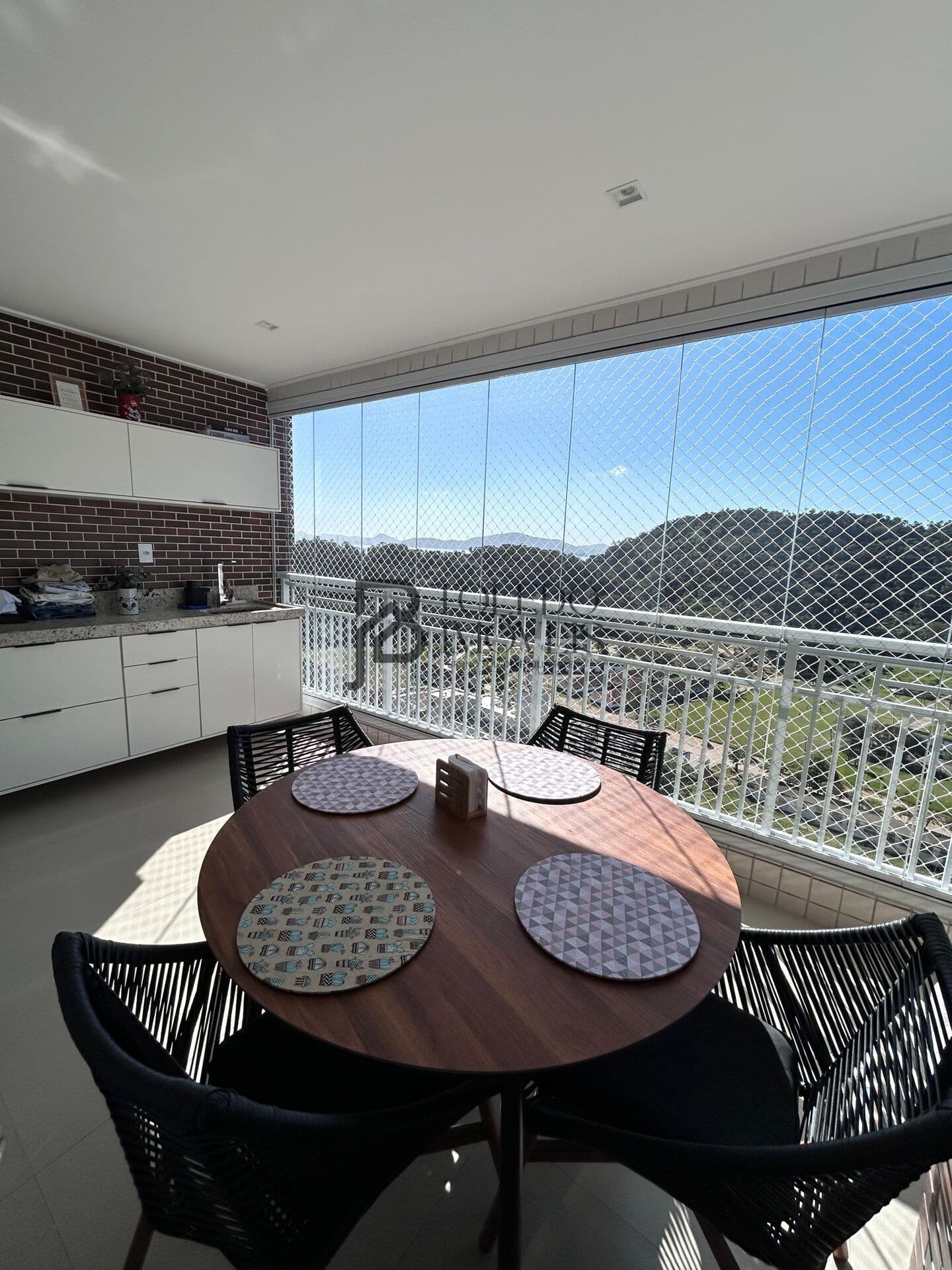Apartamento de 3 dormitórios com 3 suítes à venda por R$ 1.580.000,00 à vista – Canto do Forte, Praia Grande/SP