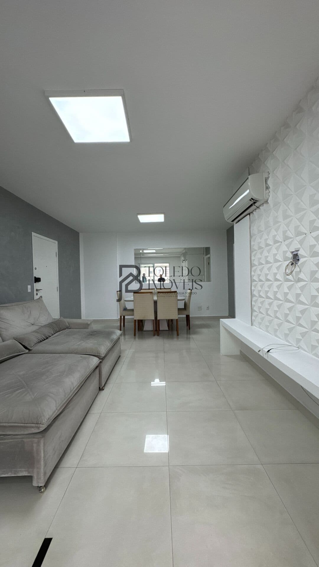 Apartamento de 109m2 com 2 dormitórios com suíte à venda por R$ 700.000,00 – Aviação, Praia Grande/SP